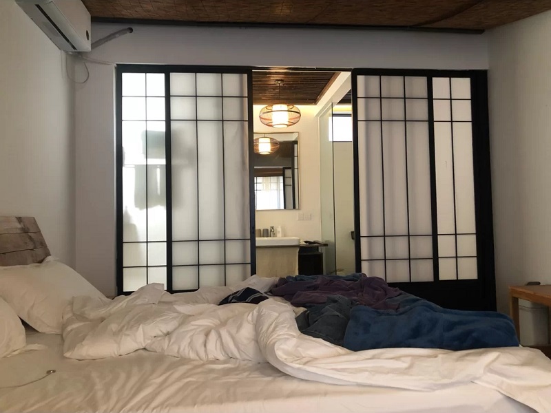 如何把研學(xué)旅行擺在更加重要的位置，推動研學(xué)旅行健康快速發(fā)展？