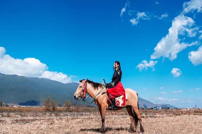 大理到底有哪些網(wǎng)紅打卡點(diǎn)？一條線路帶你做最靚的仔！