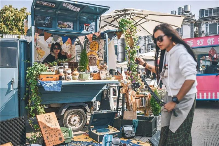 大理麋鹿星球——市集美食、文藝演出、潮人拍攝的新地標(biāo)，原四季集市，是大理小眾打卡地